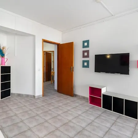 Rocha 1 Apartamento *